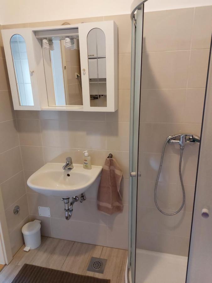 Apartman Suzy Pula Luaran gambar