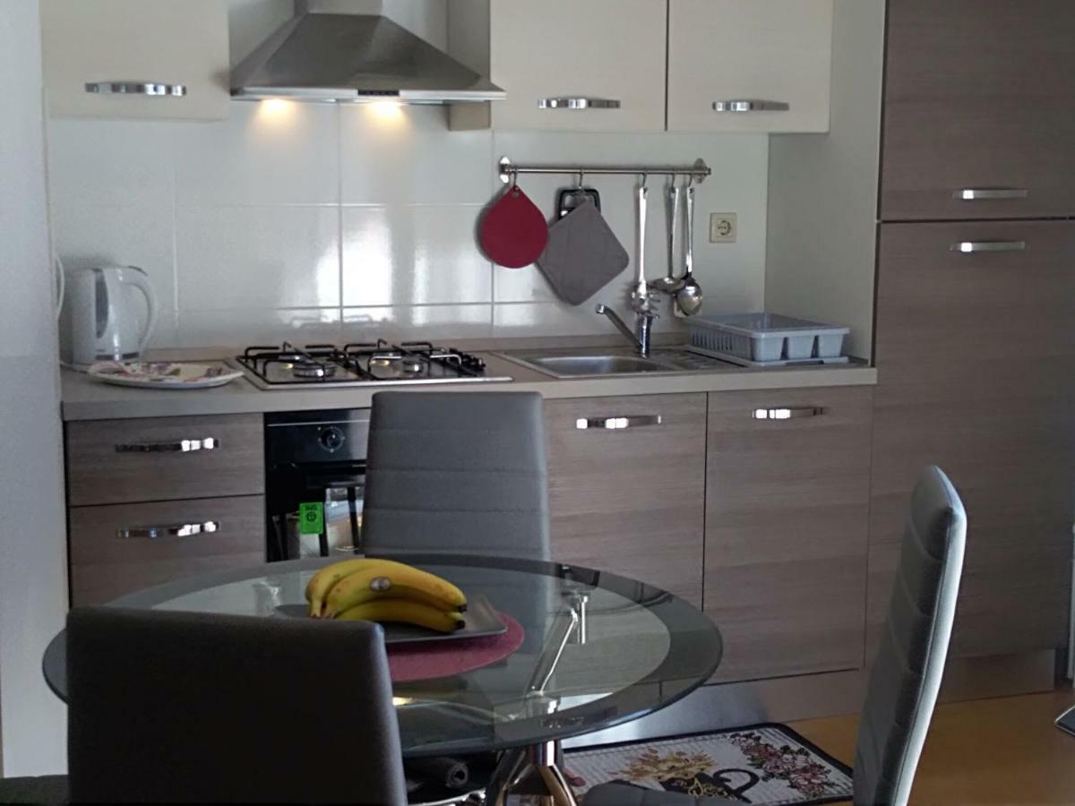 Apartman Suzy Pula Luaran gambar